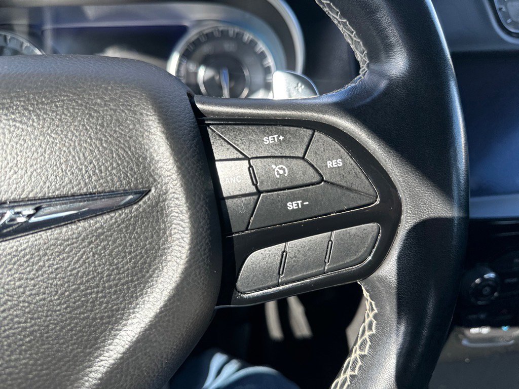 Used 2021 Chrysler 300 S image 22
