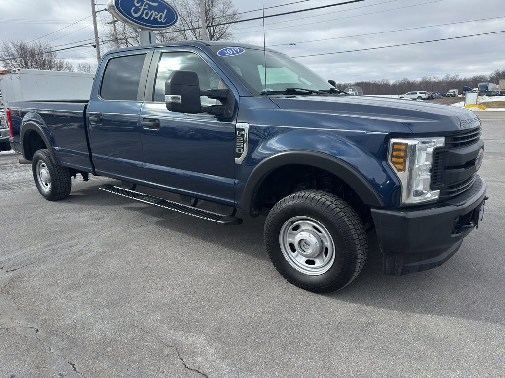 Used 2019 Ford F250 XL w/ Power Equipment Group image 3