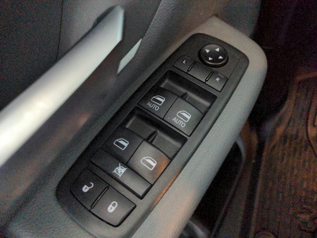 Used 2020 RAM 1500 Big Horn AWD/4WD image 21