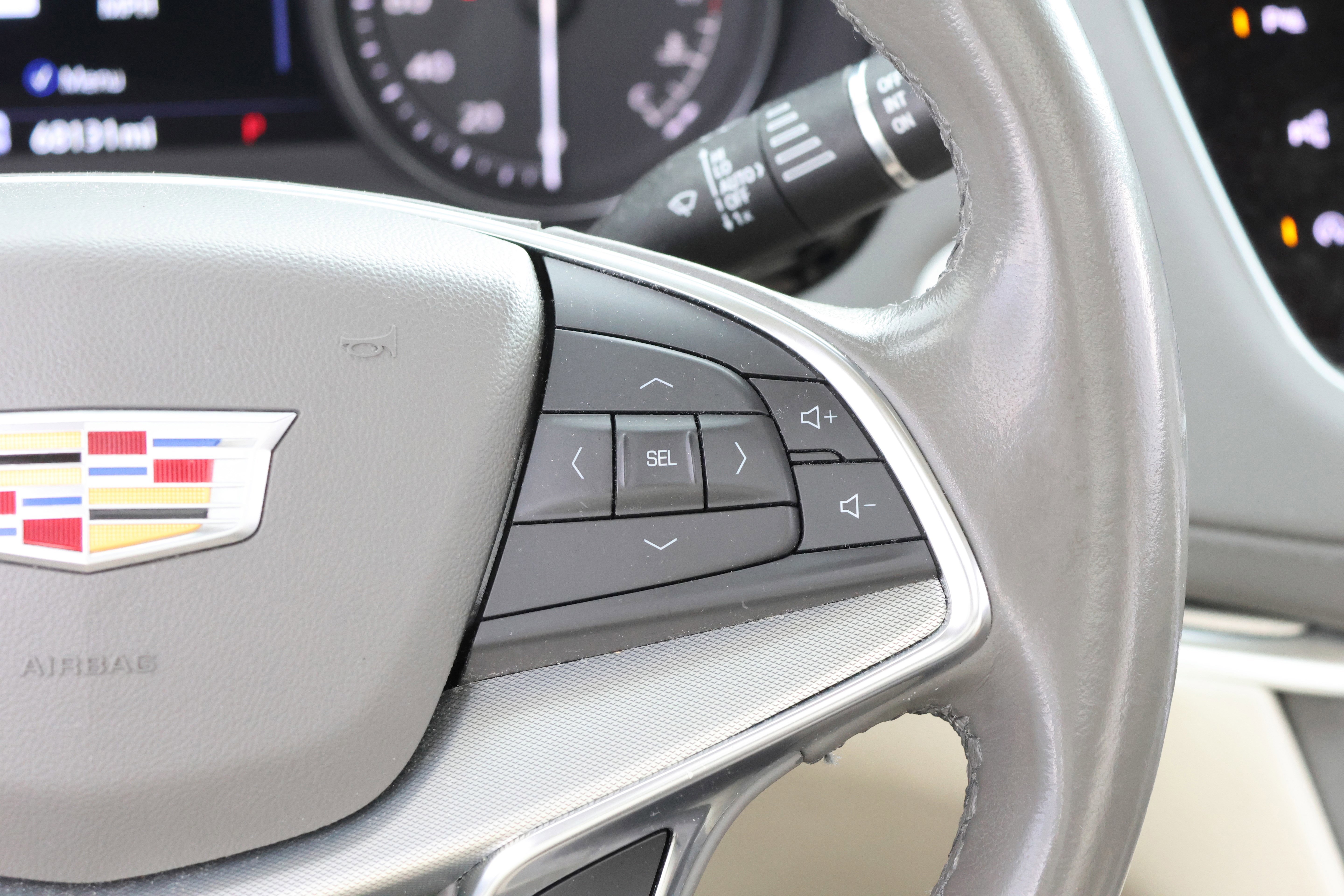 Used 2021 Cadillac XT5 Premium Luxury image 23