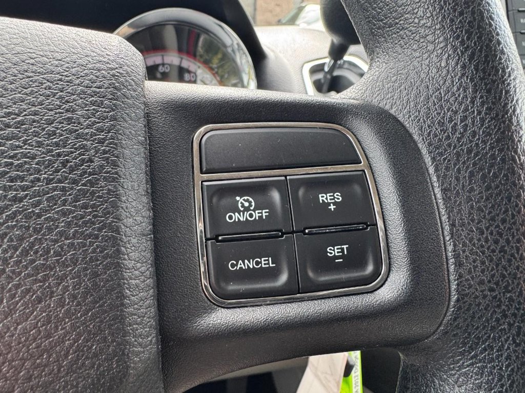 Used 2012 Dodge Grand Caravan SXT w/ Entertainment Group 1 FWD image 19