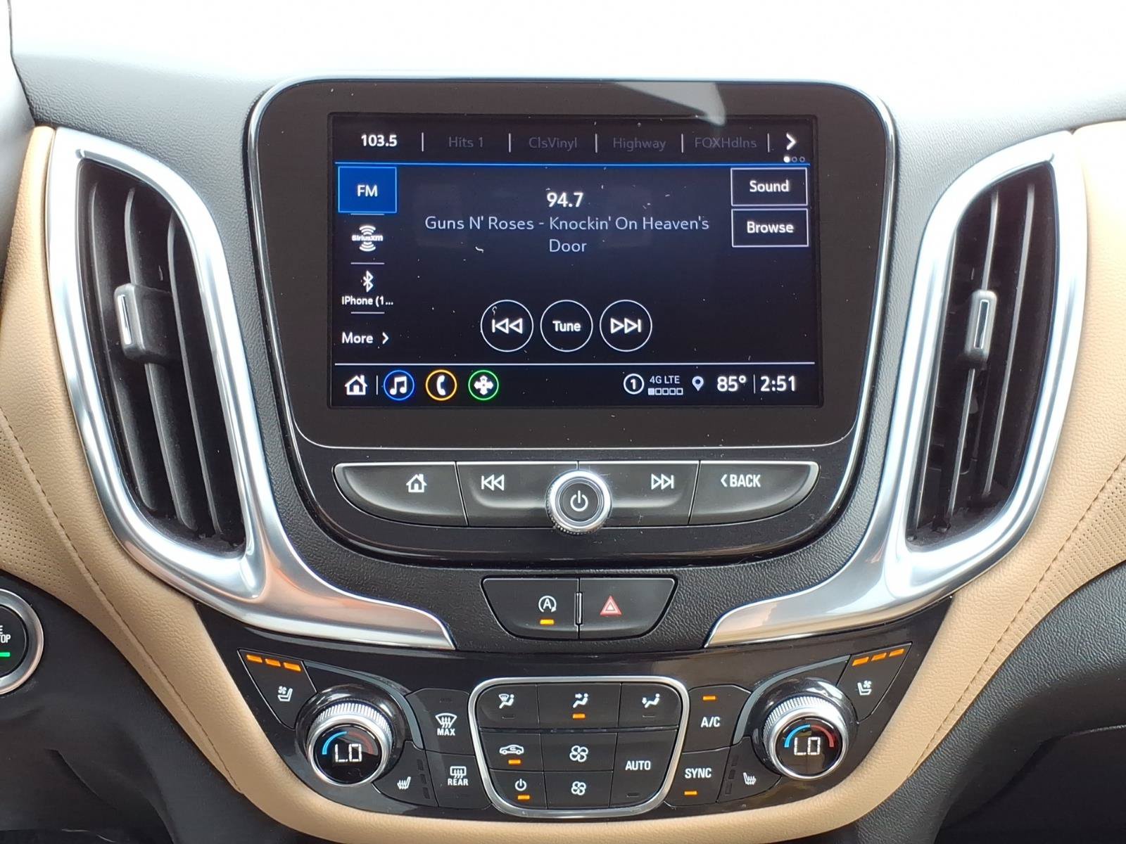 Used 2022 Chevrolet Equinox Premier AWD/4WD image 18