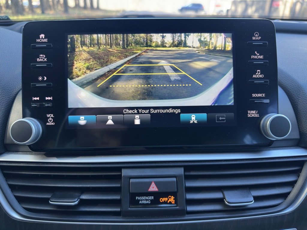 Used 2021 Honda Accord Touring image 40