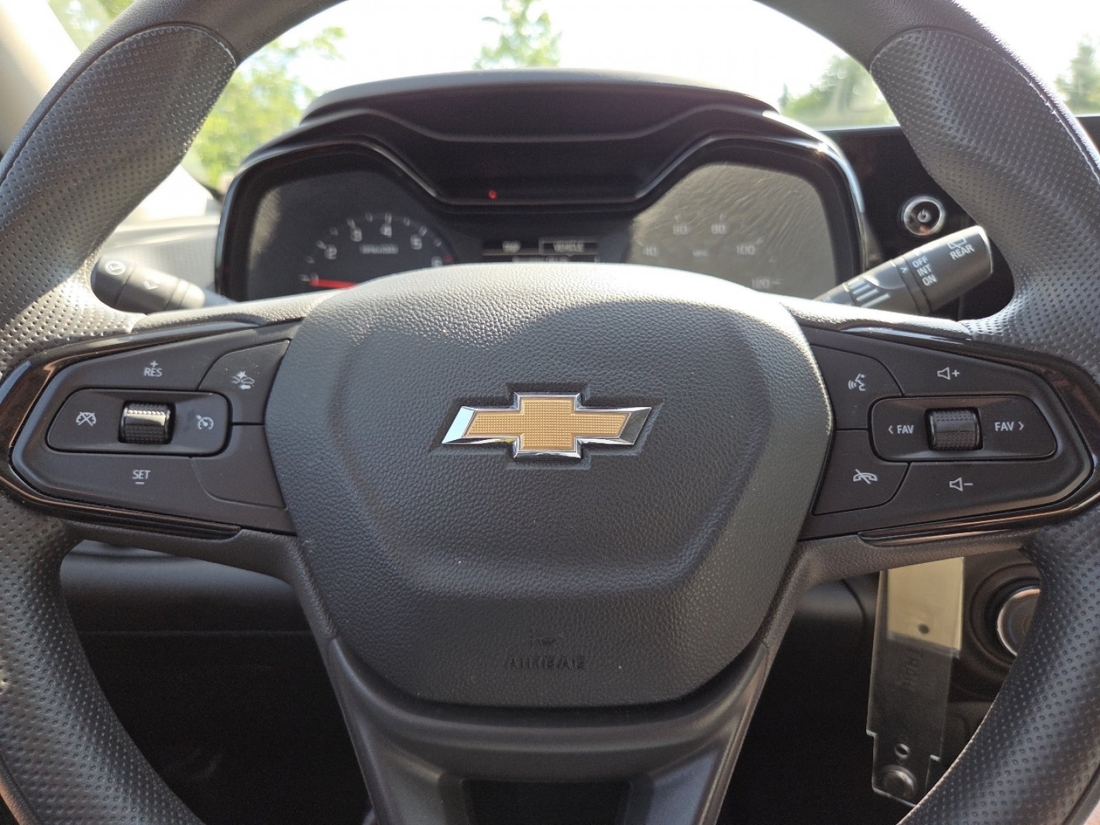 Used 2024 Chevrolet Trax LS FWD image 26