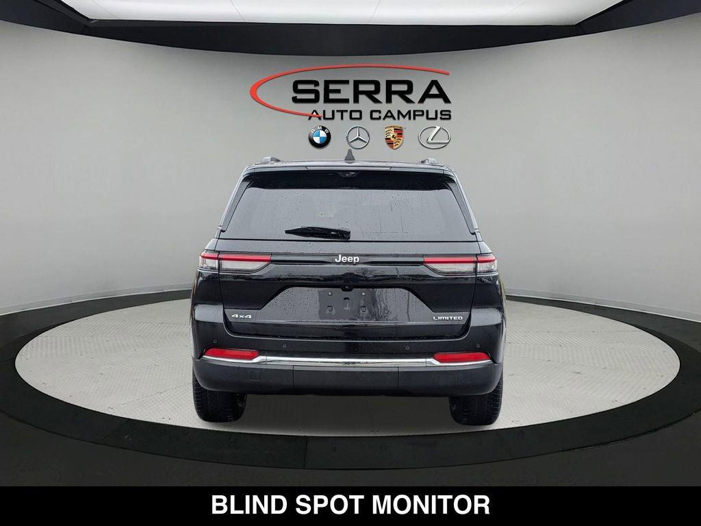 Used 2023 Jeep Grand Cherokee Limited w/ Luxury Tech Group II AWD/4WD image 4