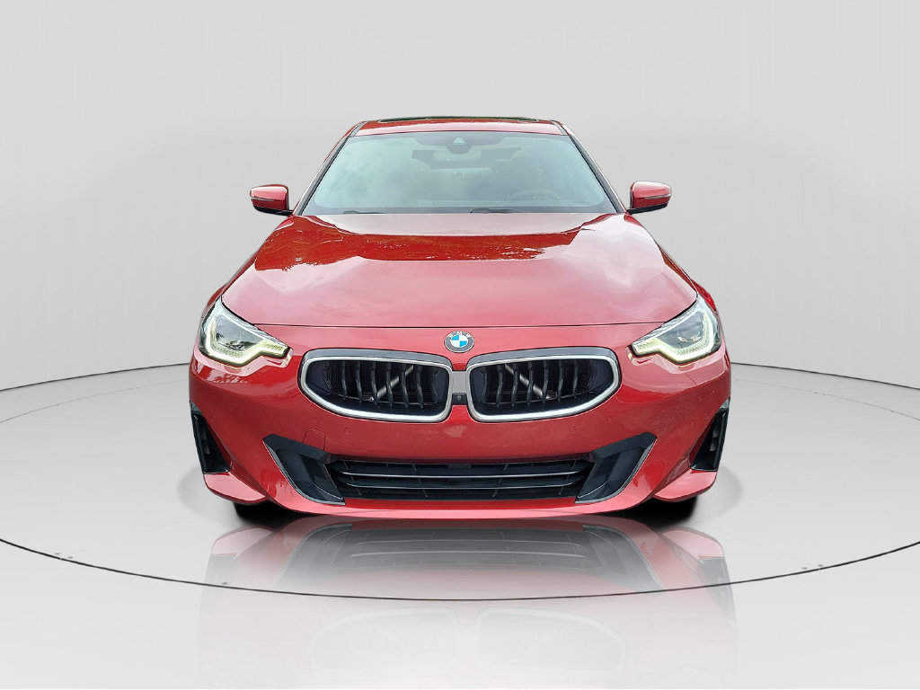 Used 2025 BMW 230i Coupe w/ Premium Package RWD image 2