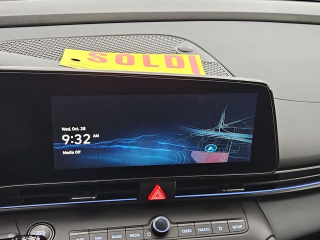 New 2026 Hyundai Elantra SEL FWD image 15