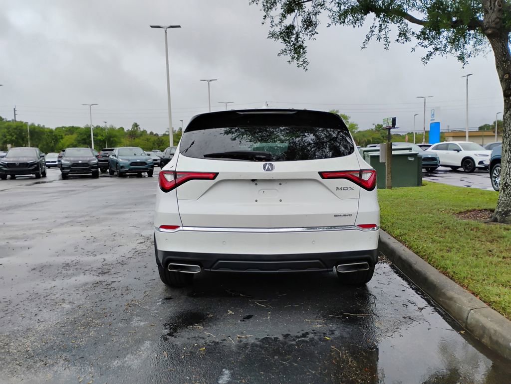 Used 2023 Acura MDX SH-AWD w/ Technology Package image 6