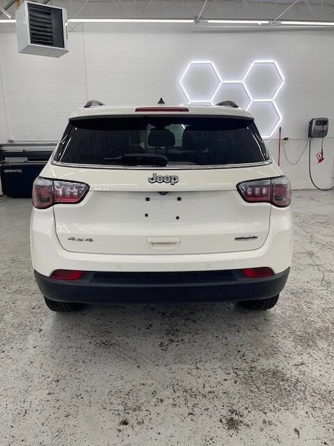 Used 2018 Jeep Compass Latitude w/ Safe & Security Group image 7