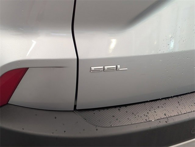 Used 2021 Ford Escape SEL w/ Technology Package image 9