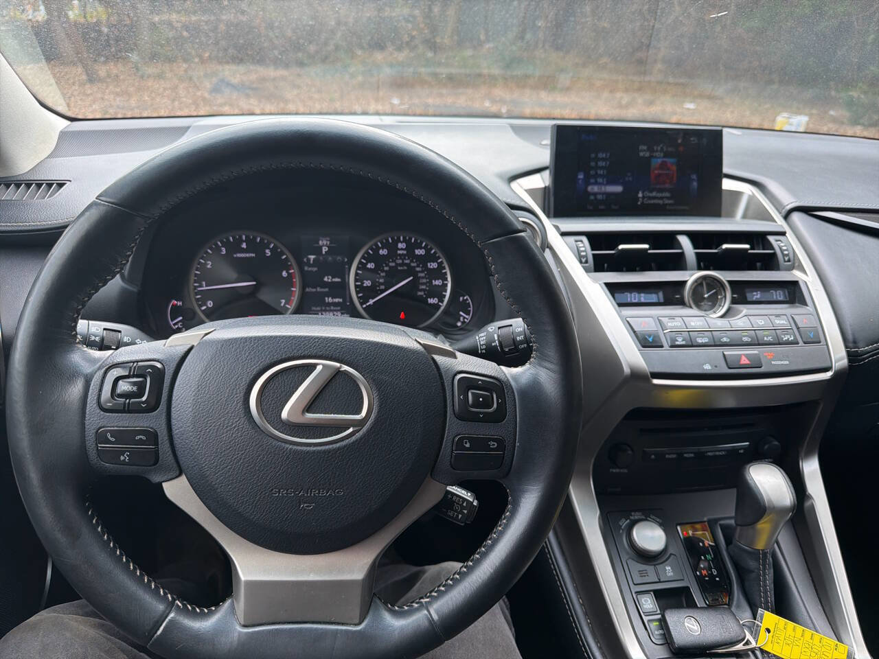 Used 2015 Lexus NX 200t FWD image 31