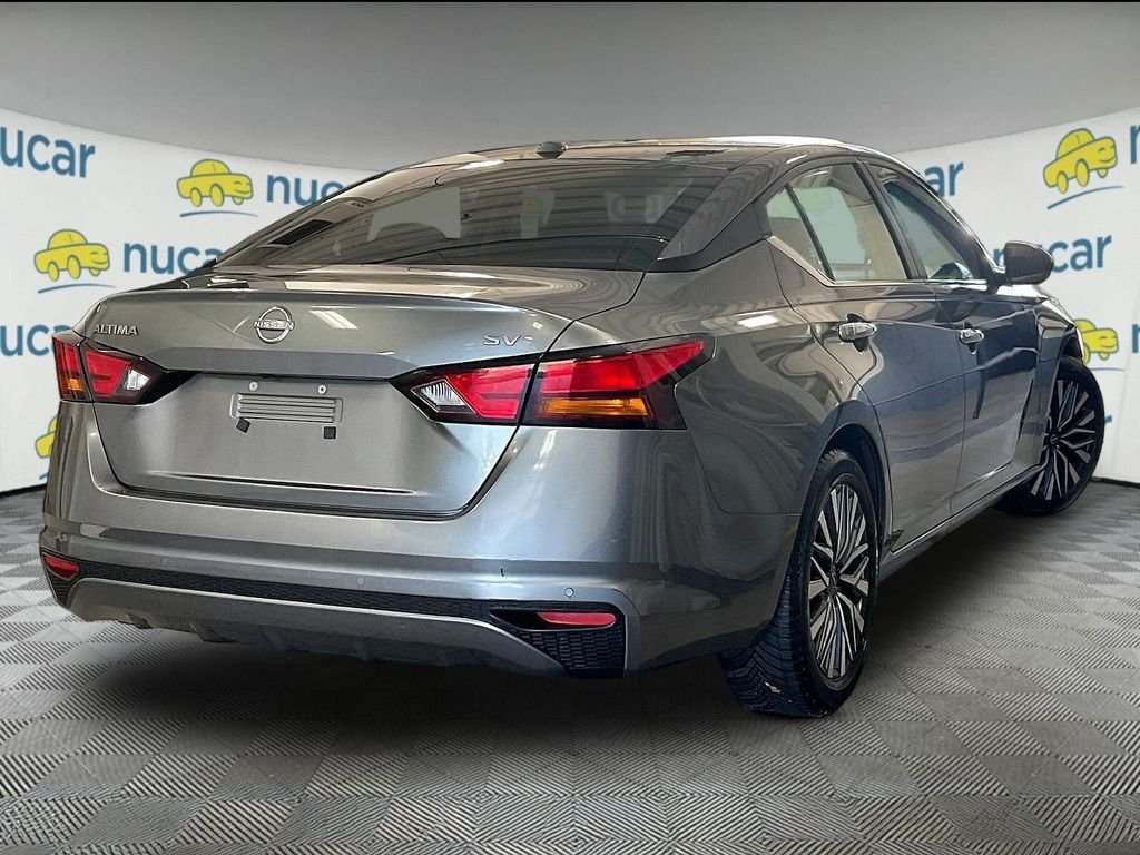 Used 2023 Nissan Altima 2.5 SV FWD image 6