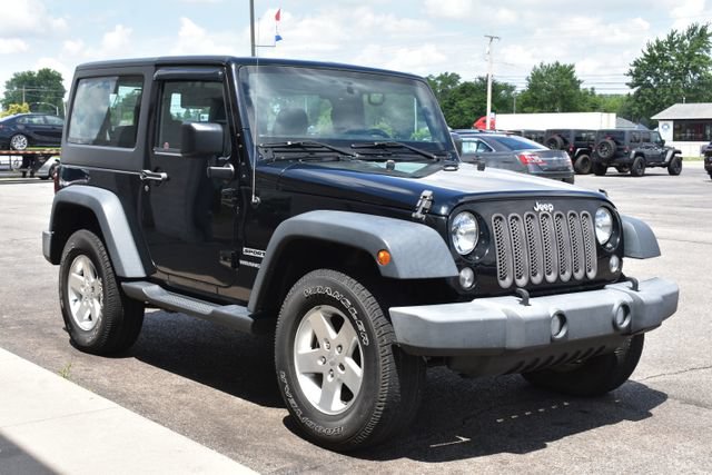 Used 2016 Jeep Wrangler Sport AWD/4WD image 10