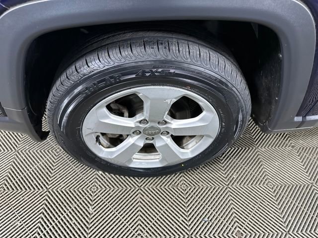 Used 2019 Jeep Compass Latitude image 10