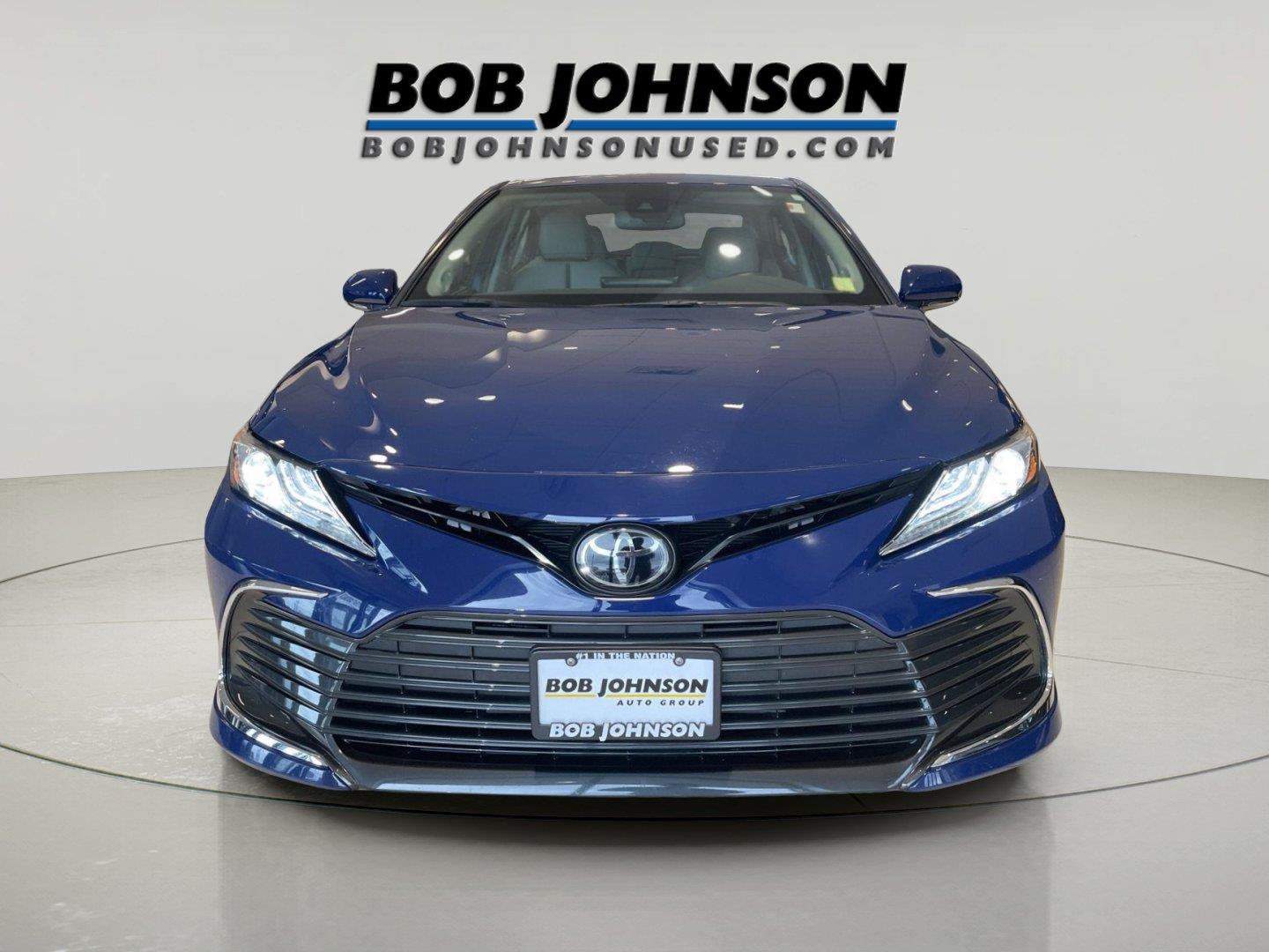 Used 2023 Toyota Camry XLE w/ Navigation Package FWD image 2