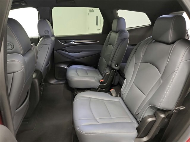 Used 2024 Buick Enclave Premium image 30