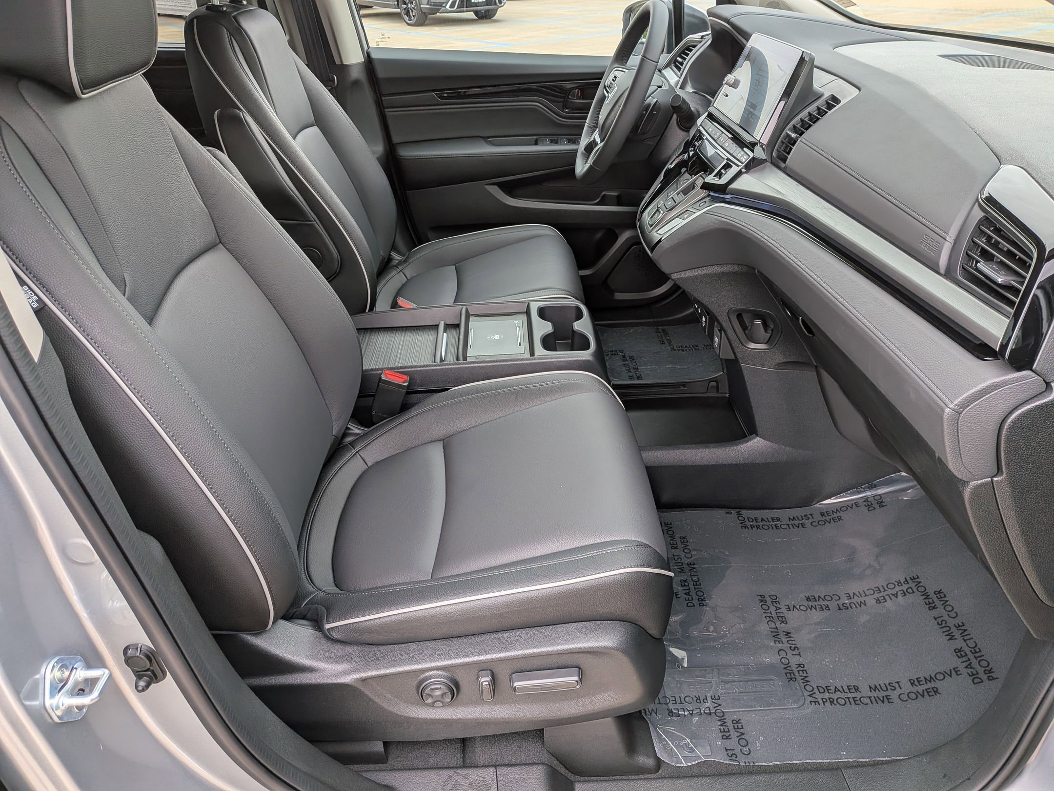 Certified 2026 Honda Odyssey Touring image 34