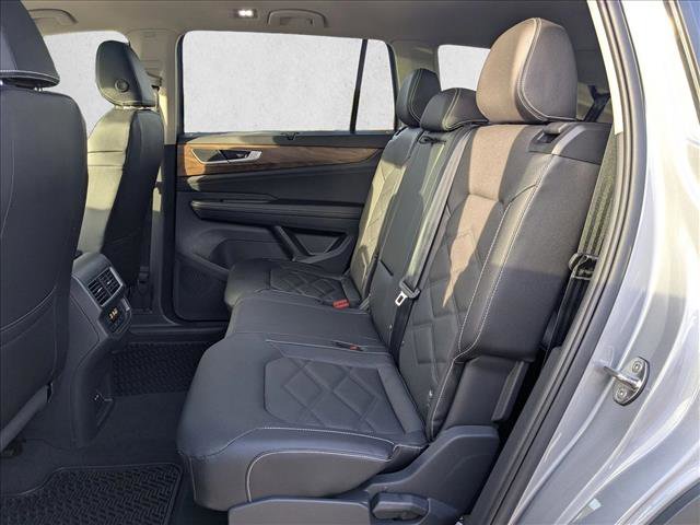 New 2026 Volkswagen Atlas SE image 17