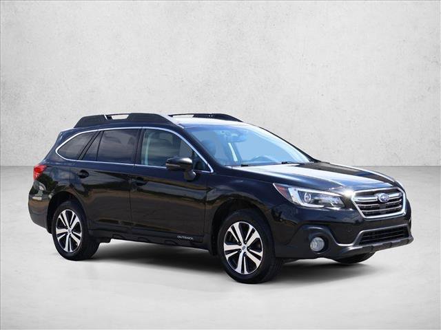 Used 2018 Subaru Outback 2.5i Limited AWD/4WD image 3