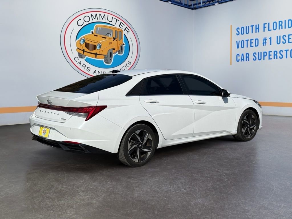 Used 2021 Hyundai Elantra Limited w/ Cargo Package image 6
