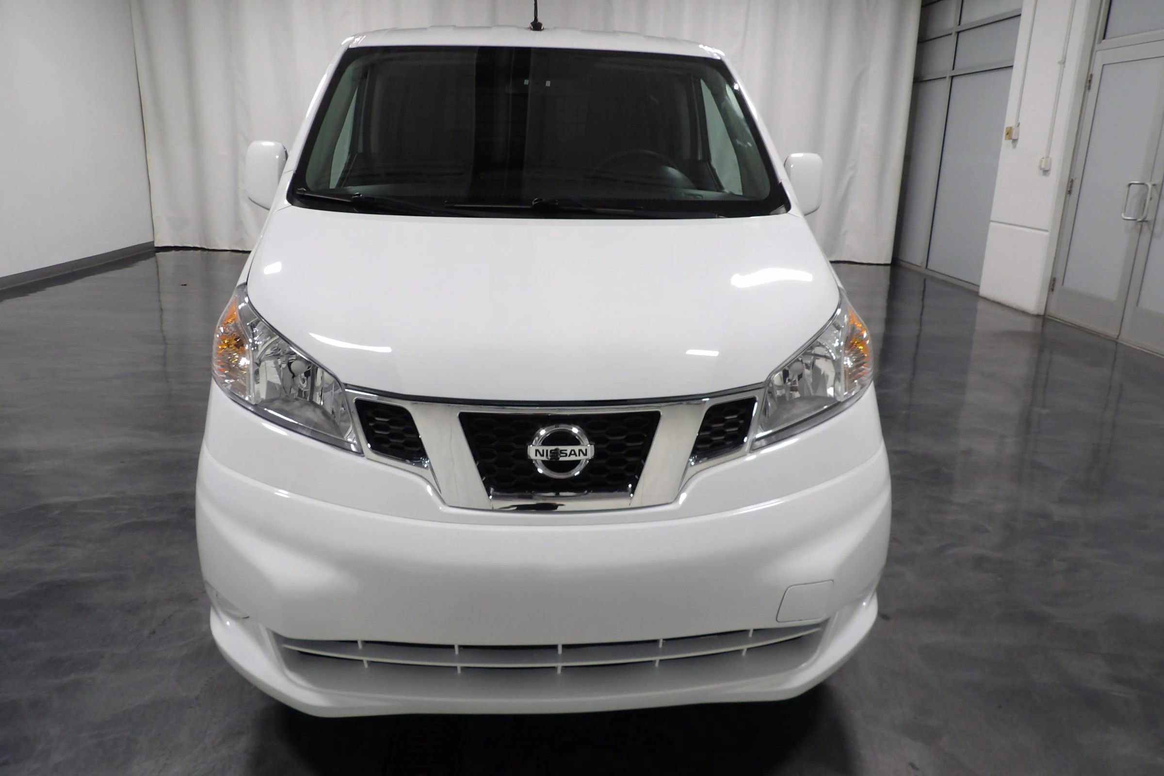 Used 2021 Nissan NV200 SV w/ Back Door Glass Package image 2
