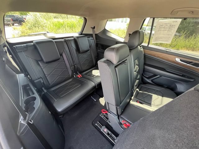 Used 2024 Volkswagen Atlas SE AWD/4WD image 19