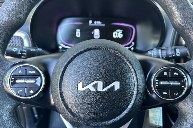 Used 2023 Kia Soul LX w/ LX Technology Package image 24
