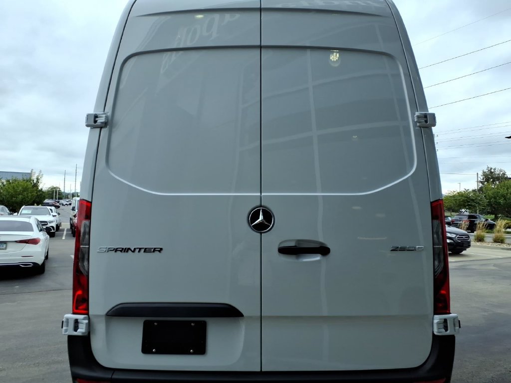 New 2026 Mercedes-Benz Sprinter 2500 image 5