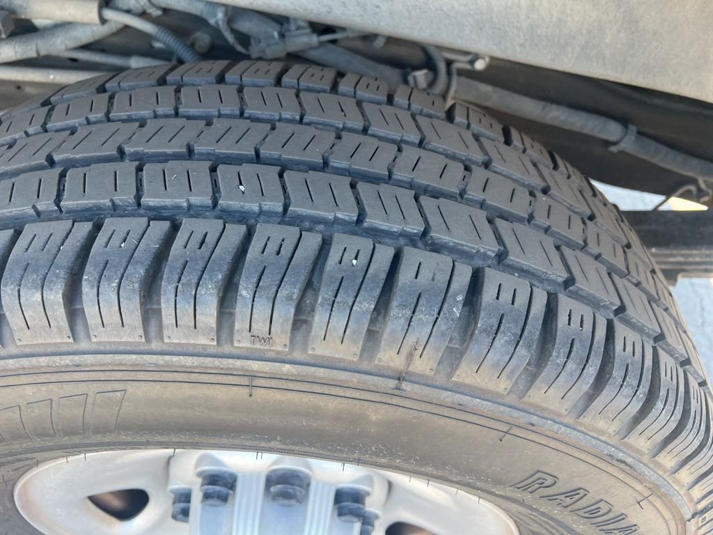 Used 2023 GMC Savana 2500 Extended w/ Driver Convenience Package RWD image 42