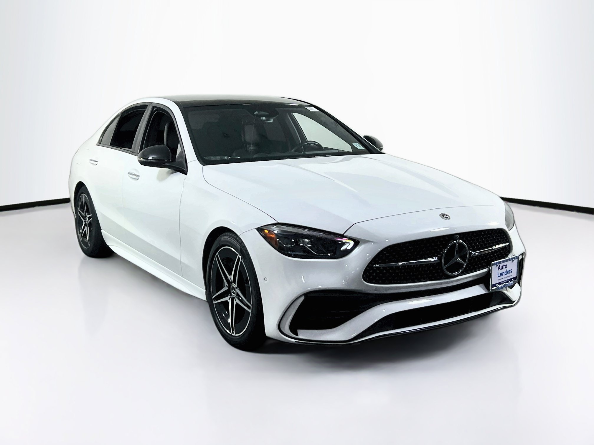 Used 2022 Mercedes-Benz C 300 4MATIC Sedan image 3