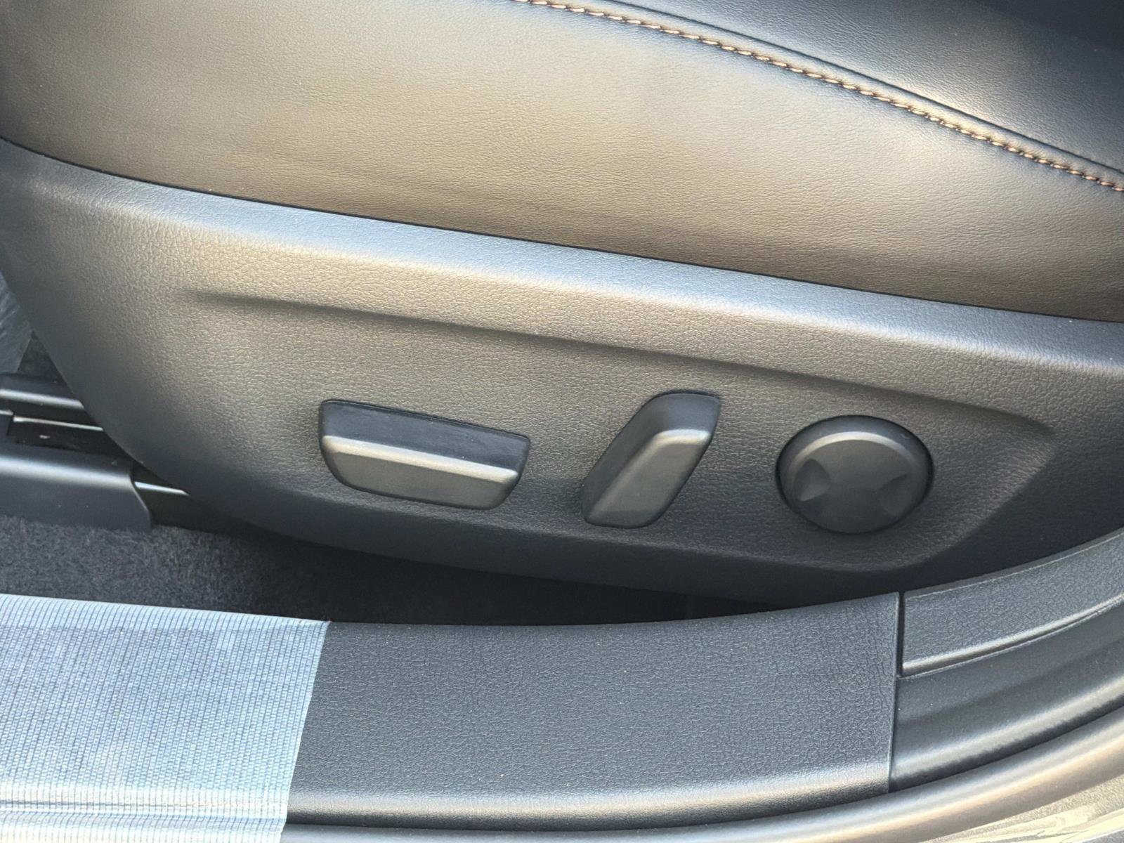 New 2026 MAZDA MAZDA3 2.5 S Sedan w/ Preferred Pkg image 17