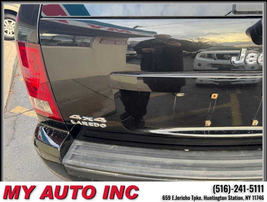 Used 2010 Jeep Grand Cherokee Laredo image 37