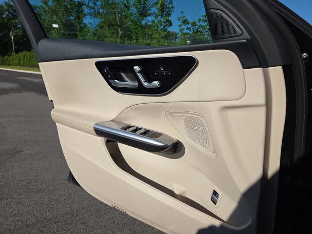 Used 2022 Mercedes-Benz C 300 4MATIC Sedan image 20
