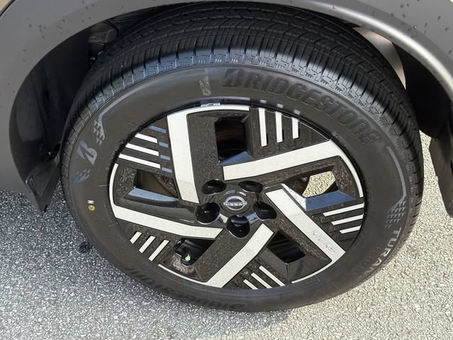 Certified 2026 Nissan Kicks SV FWD image 21