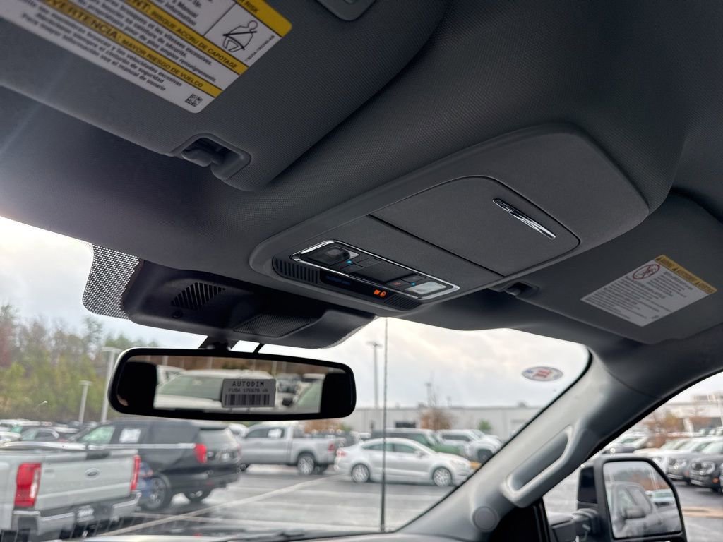 New 2026 Ford F350 Lariat image 22