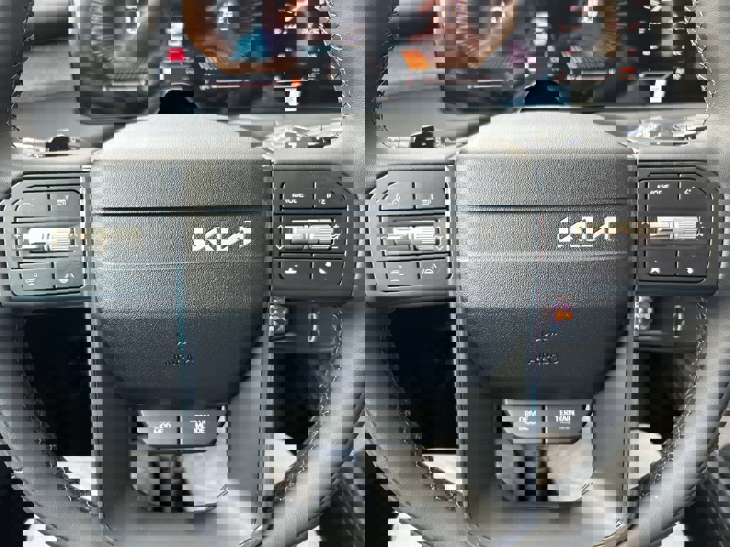 New 2027 Kia Telluride S AWD/4WD image 24