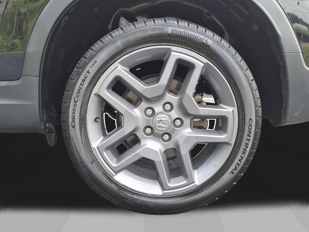 Used 2023 Honda Passport EX-L image 11