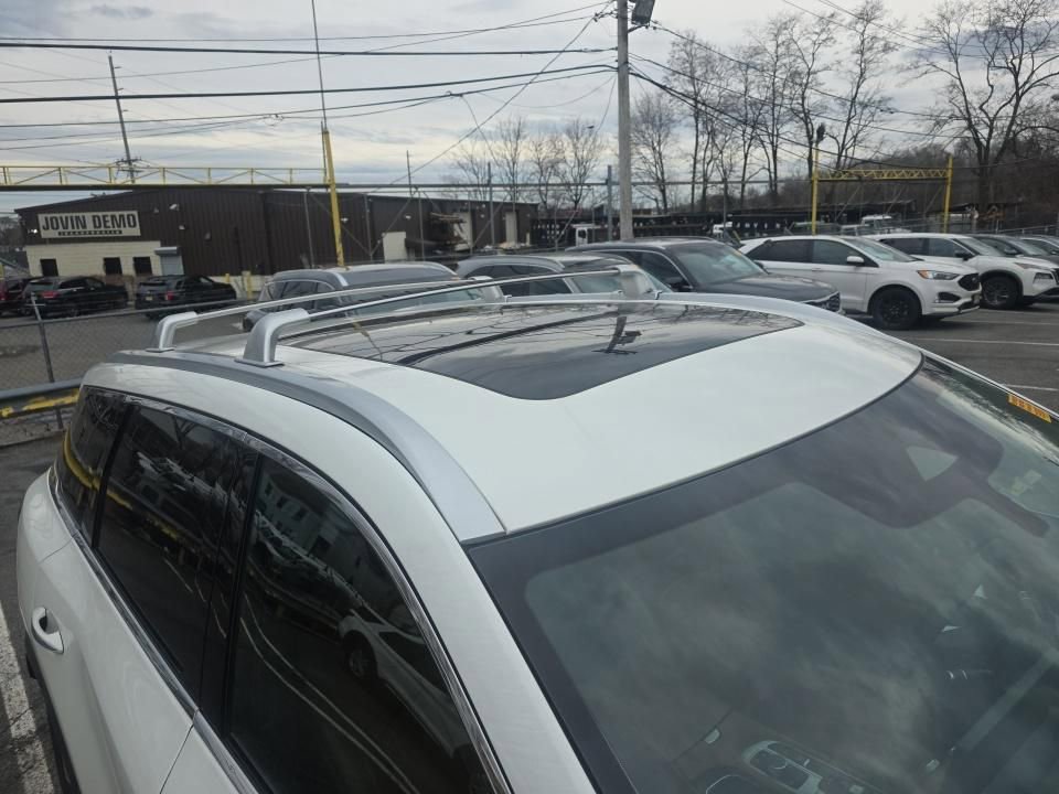 Certified 2023 INFINITI QX60 Sensory w/ Cargo Package image 10