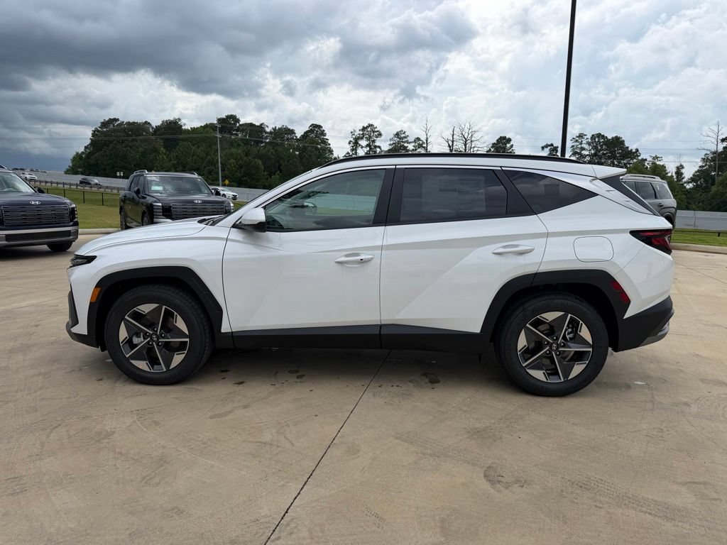 New 2026 Hyundai Tucson SEL FWD image 2