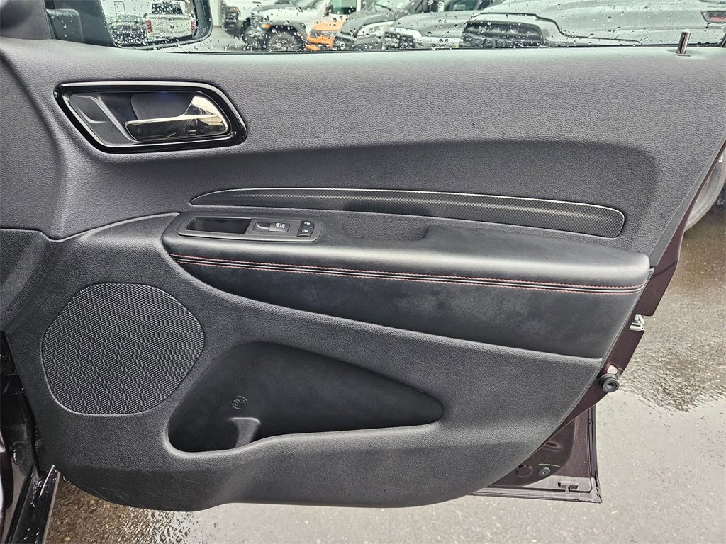 Used 2023 Dodge Durango GT image 19