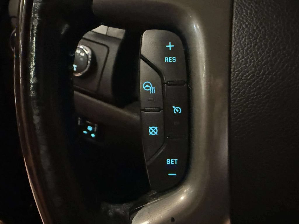 Used 2013 GMC Sierra 2500 Denali AWD/4WD image 38