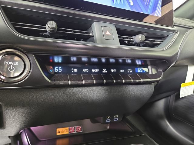 New 2026 Lexus UX 300h AWD image 18