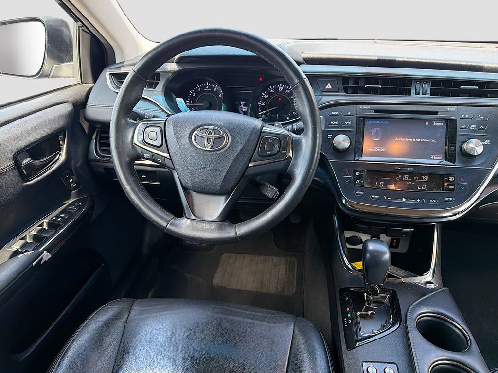 Used 2016 Toyota Avalon Touring FWD image 17