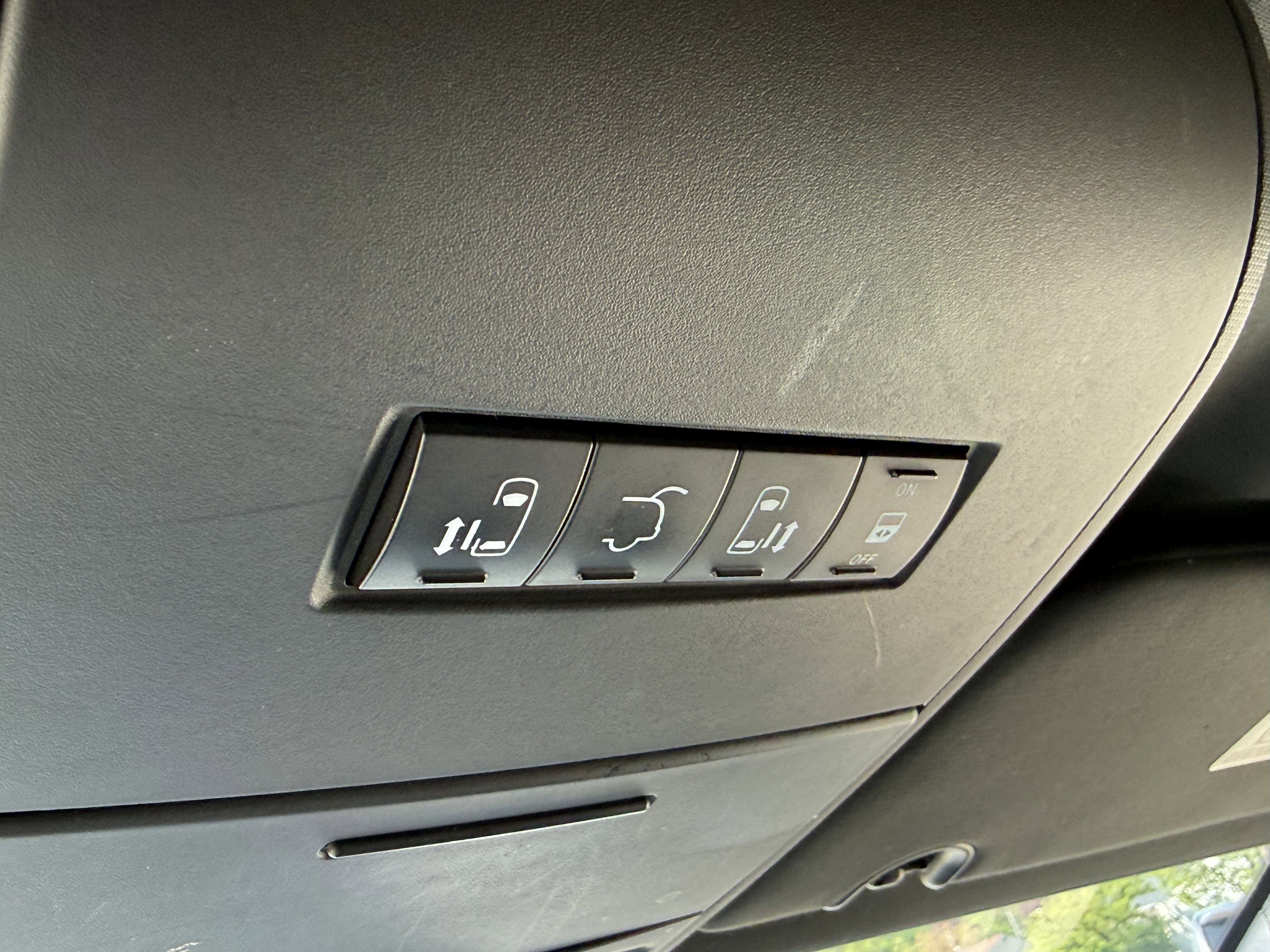 Used 2019 Dodge Grand Caravan GT FWD image 23