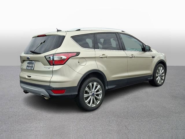 Used 2017 Ford Escape Titanium image 4