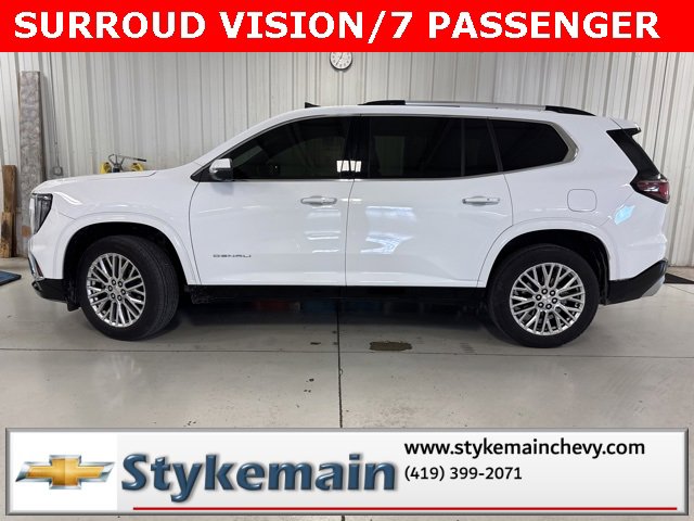 Used 2024 GMC Acadia Denali image 4