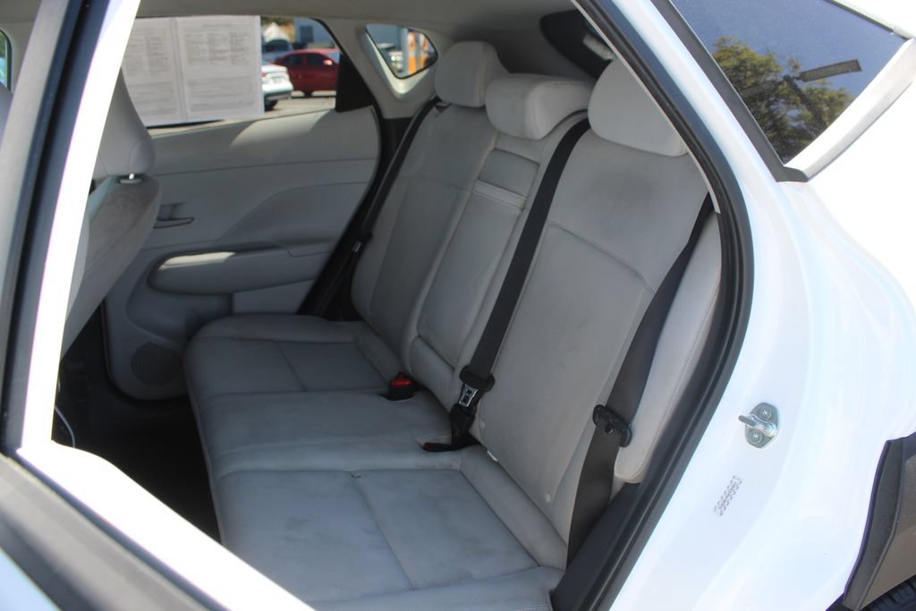 Used 2024 Hyundai Kona SEL FWD image 14