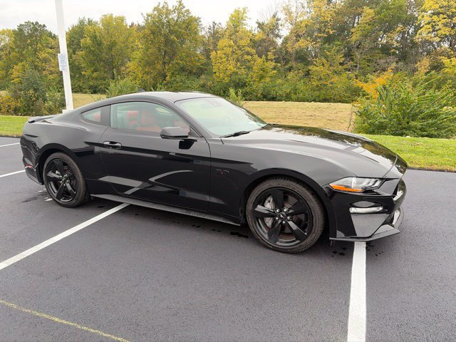 Used 2021 Ford Mustang GT Premium RWD image 9