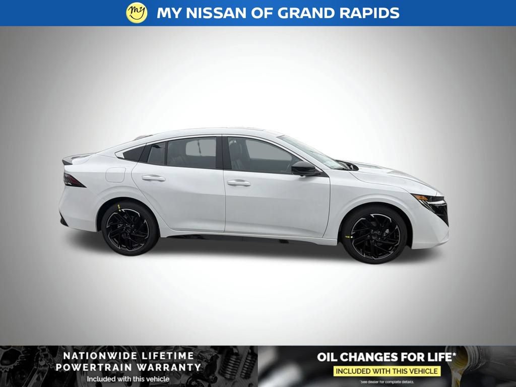 New 2026 Nissan Sentra SR FWD image 2