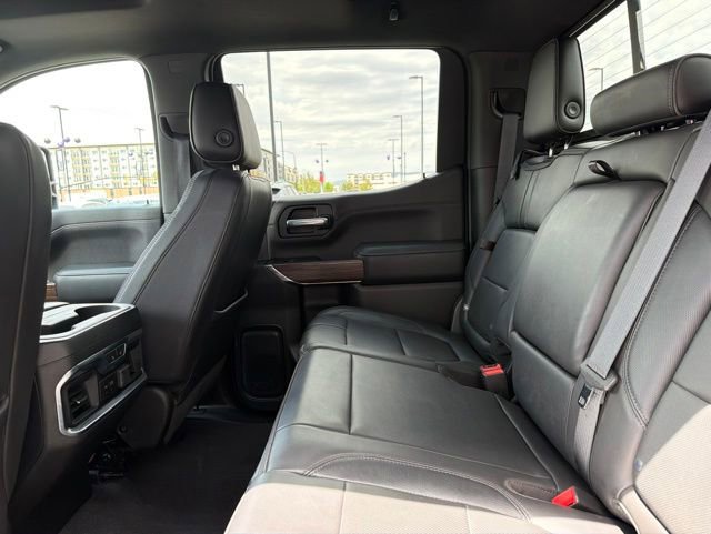 Used 2020 Chevrolet Silverado 1500 High Country w/ Technology Package AWD/4WD image 17
